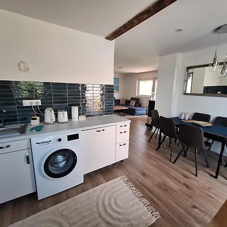 Azur Corner זמראדי